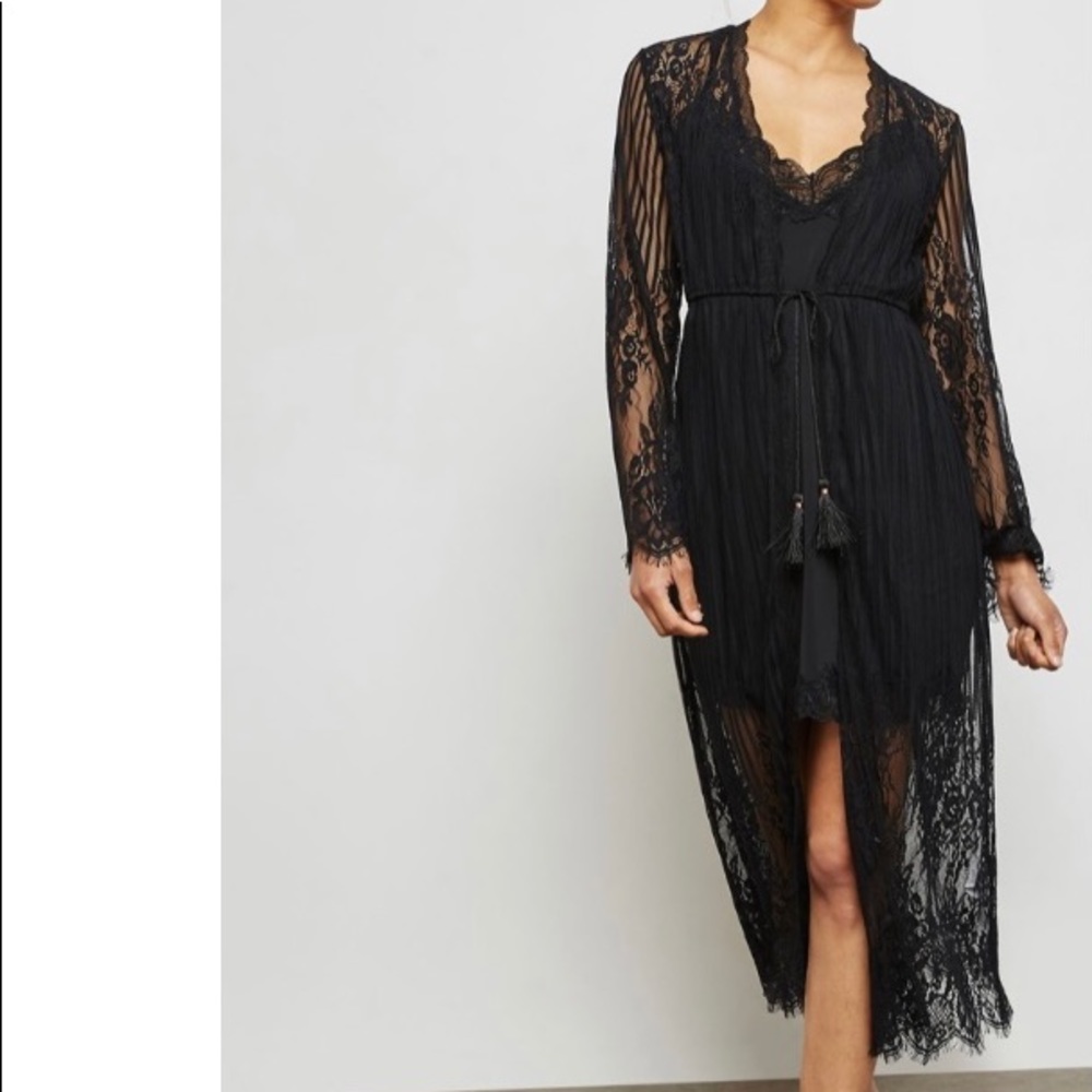 Cotton on lace tie front robe black